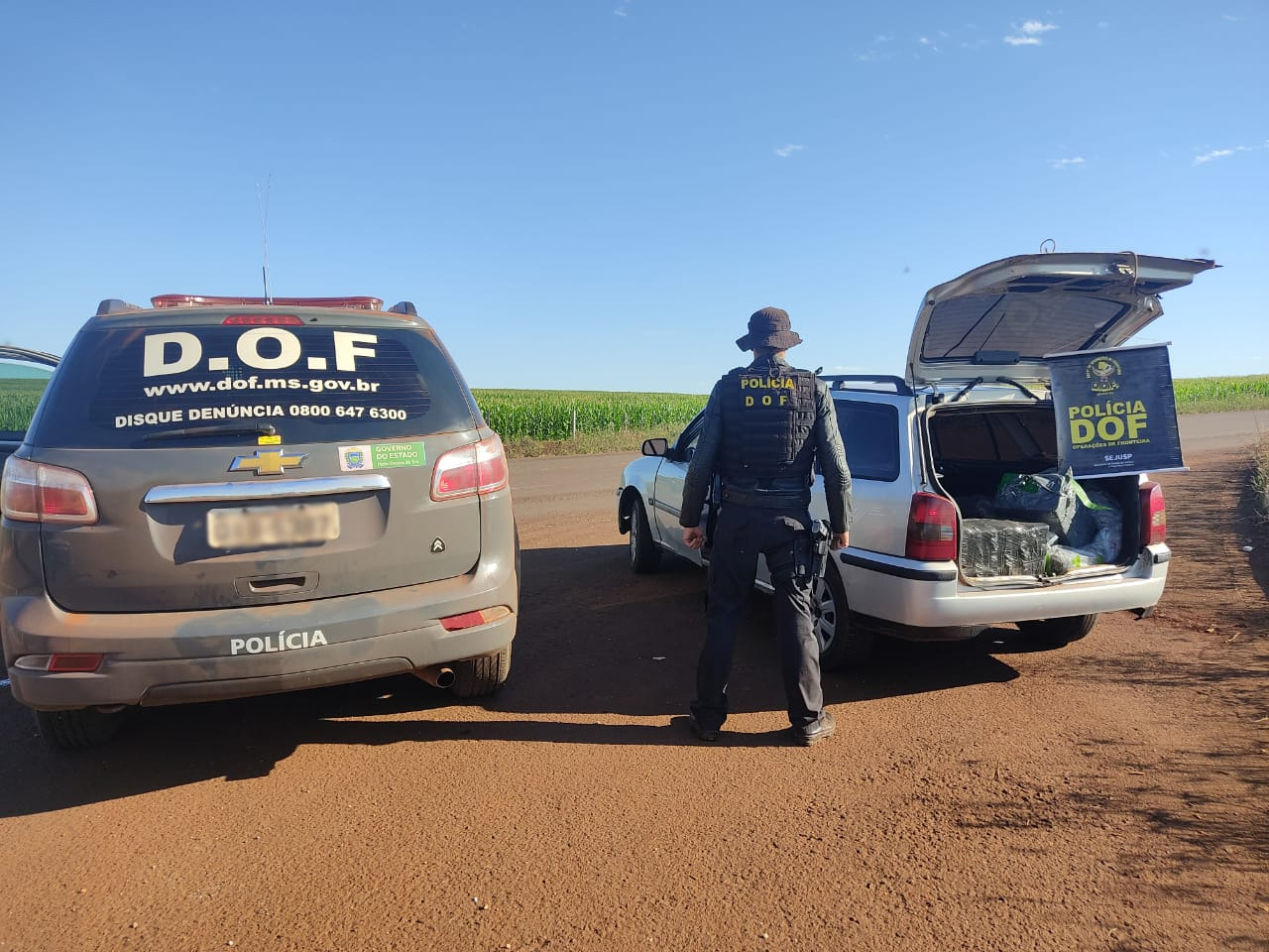 Veículo que seguia para o Campo Grande com mais de 300 quilos de maconha foi apreendido pelo DOF durante a Operação Hórus