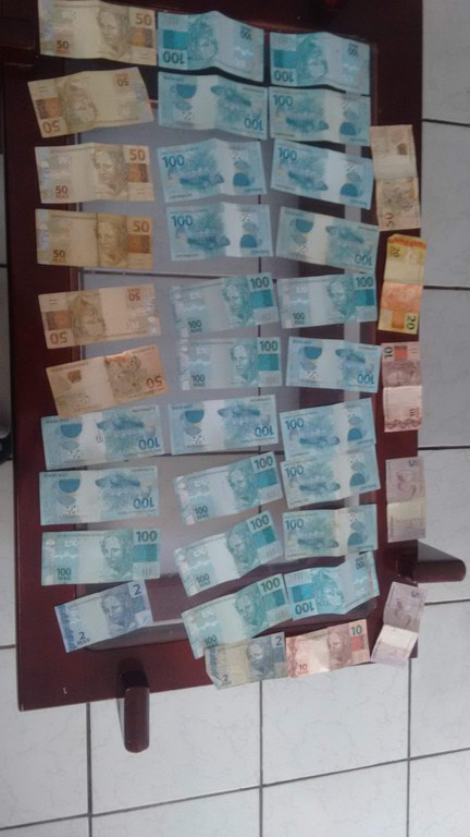 PF deflagra operação de combate à lavagem de dinheiro do tráfico de drogas e de casas de prostituição