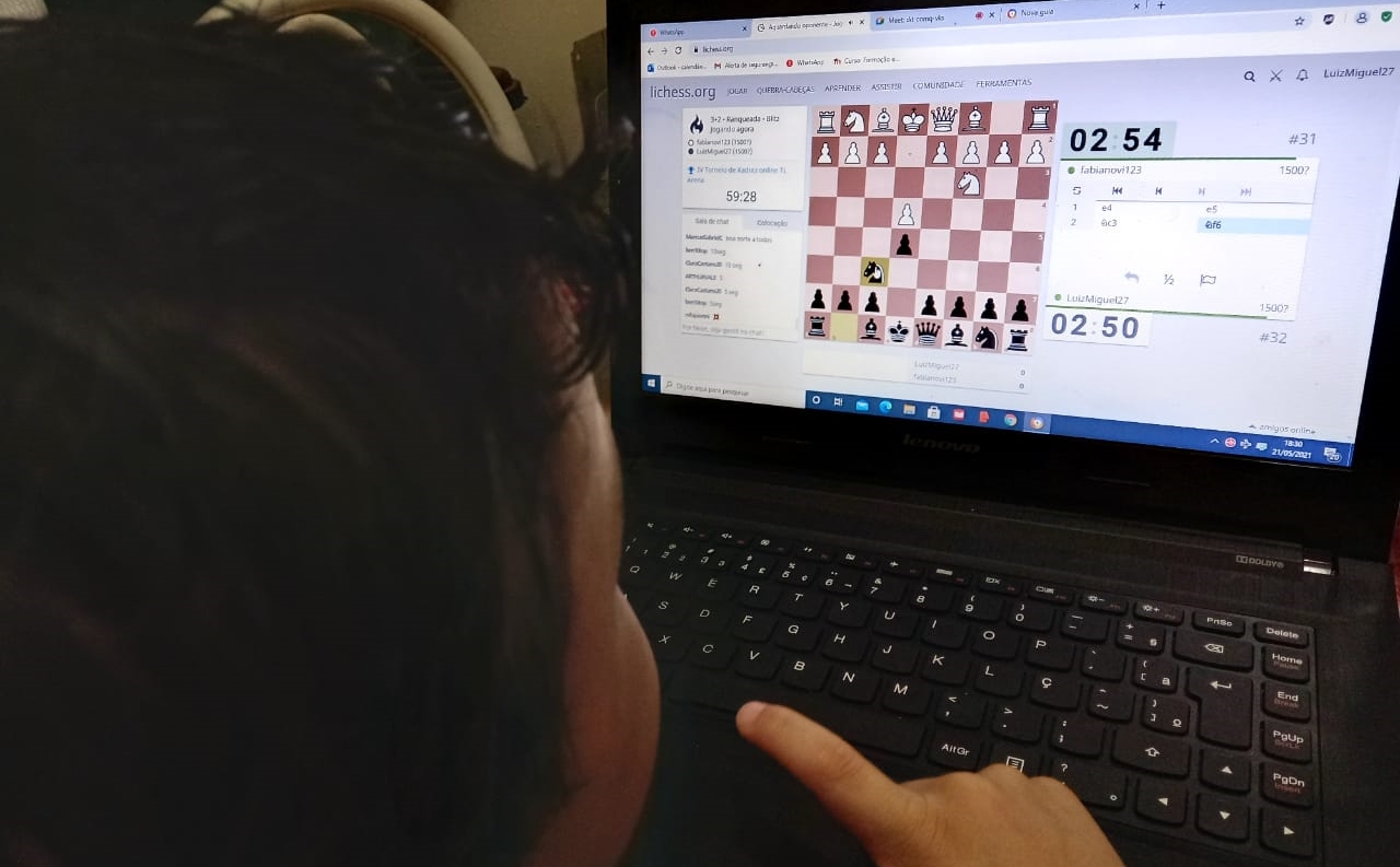 Torneio on-line de xadrez reuniu alunos-atletas de 13 cidades de MS
