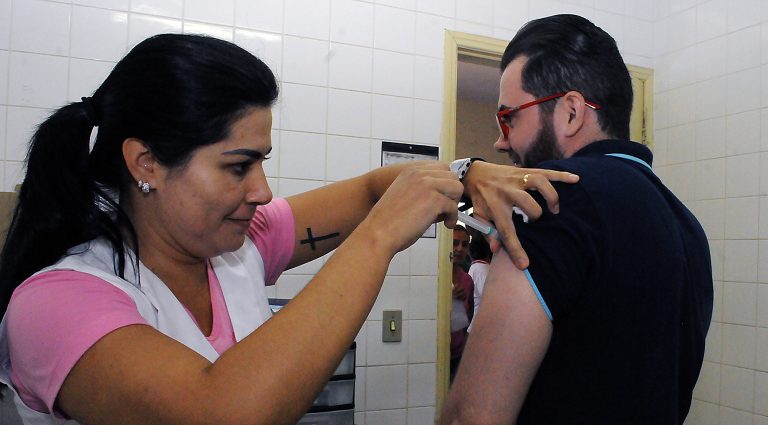 Com cobertura em 29%, terceira fase da campanha de vacinação contra influenza começa quarta-feira em Mato Grosso do Sul