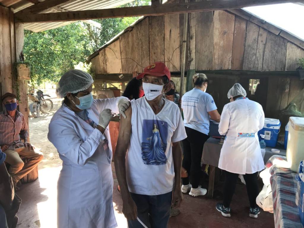 Corumbá leva vacina contra a Covid-19 para a região do Taquari