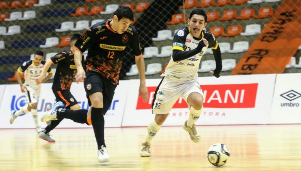 Juventude AG se impõe, mas é derrotado pelo Carlos Barbosa na Liga Nacional de Futsal