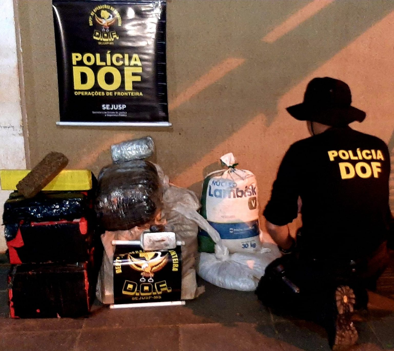 Mais de 160 quilos de drogas foram apreendidos pelo DOF em uma residência no Monte Líbano durante a Operação Hórus