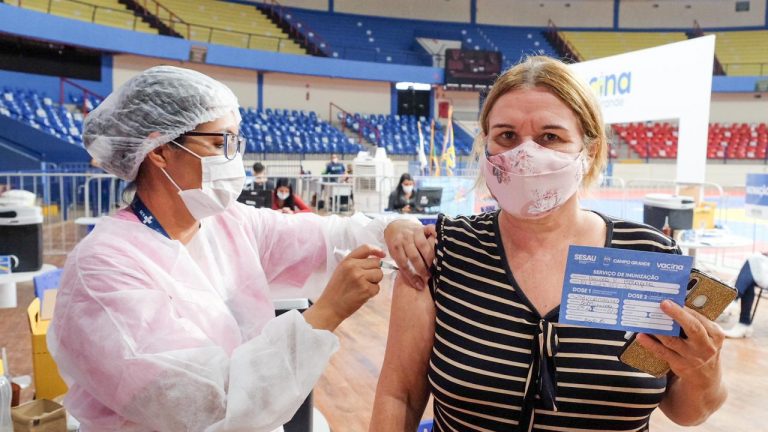 Campo Grande ultrapassa marca de 150 mil pessoas vacinadas com as duas doses contra a covid-19