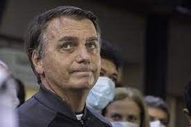 Bolsonaro diz que vetará fundão eleitoral ‘em respeito ao povo brasileiro’