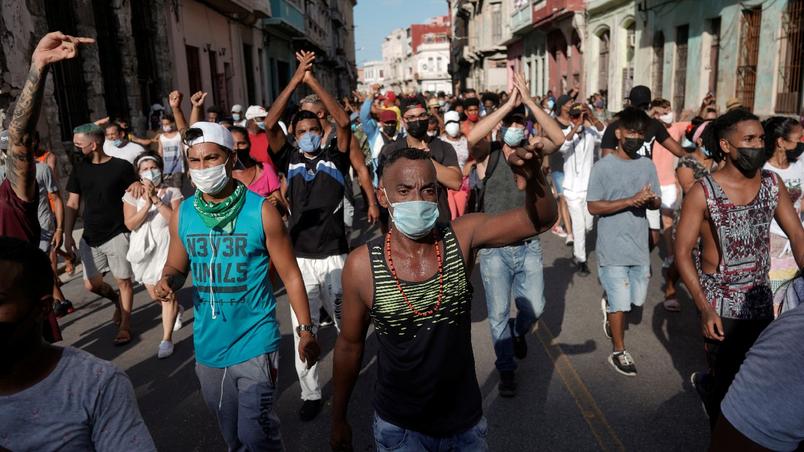 Após protestos, Cuba tem interrupção em serviço de internet