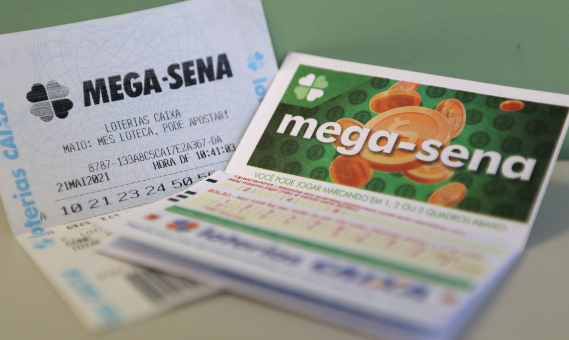 Mega-Sena: Duas apostas dividem prêmio de R$ 23,5 milhões; veja dezenas