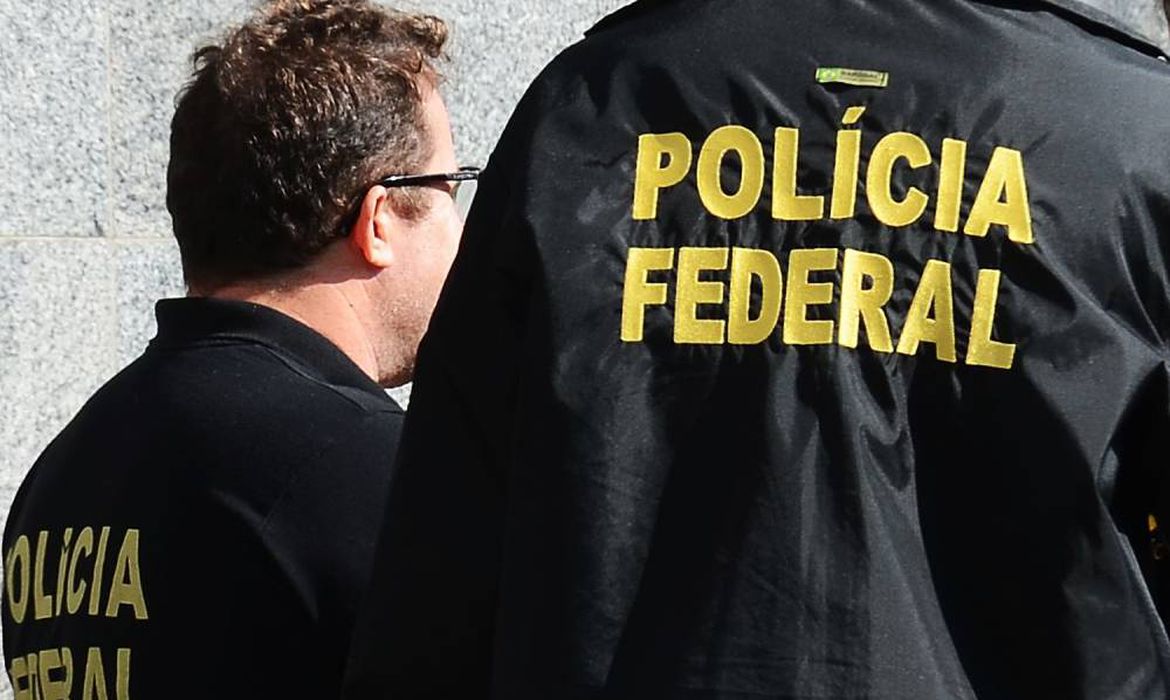 Polícia Federal combate o tráfico de drogas enviadas pelos Correios