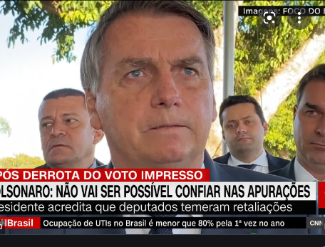 ‘Não será possível confiar nas apurações’, diz Bolsonaro após derrota na Câmara