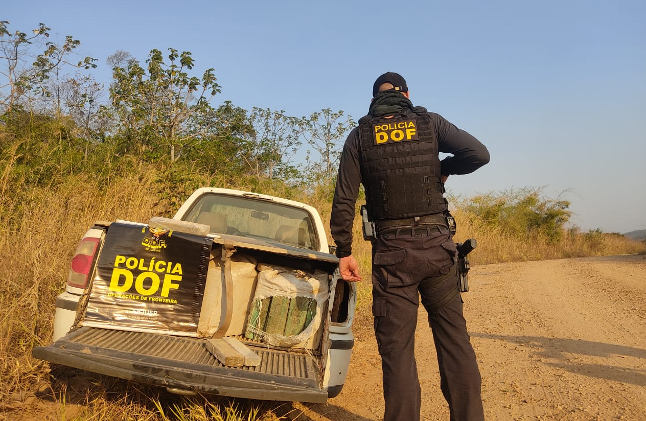 Veículo que seguia para Campo Grande com mais de meia tonelada de maconha foi apreendido pelo DOF durante a Operação Hórus