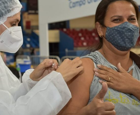 Capital atinge 1 milhão de doses de vacinas aplicadas contra a Covid-19