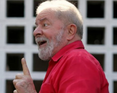 Não haverá golpe militar, e Lula é a única ameaça à democracia no momento