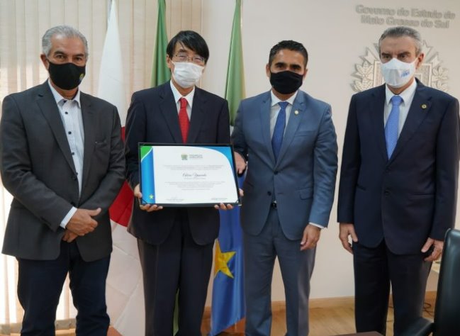 Recebeu Título de Visitante Ilustre: Embaixador do Japão é recebido por governador de MS e deputados