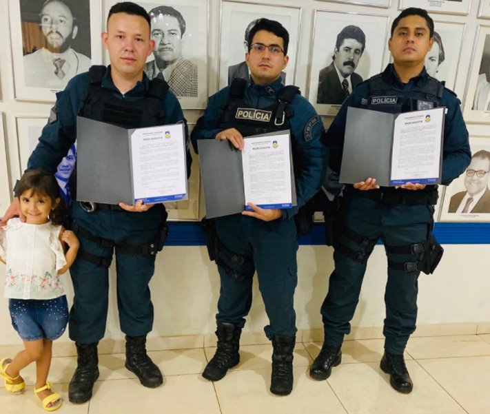 Câmara Municipal de Dourados agracia policiais após salvamento de bebê na Vila Vargas