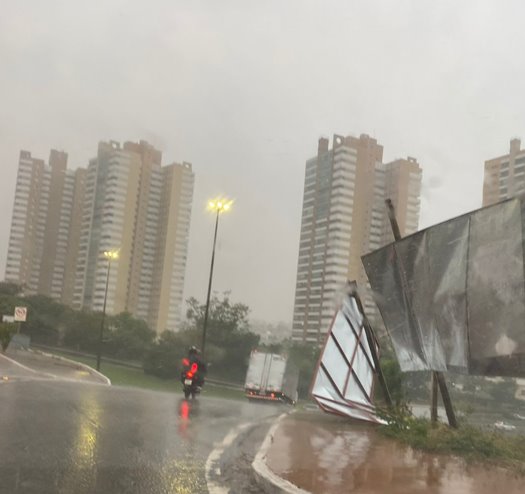 Tempo: Final de semana tem previsão de tempestade com ventos de até 100 km/h em Mato Grosso do Sul