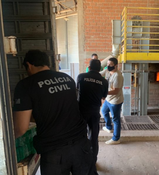 Polícia Civil realiza incineração de mais de quatro toneladas de drogas em Caarapó