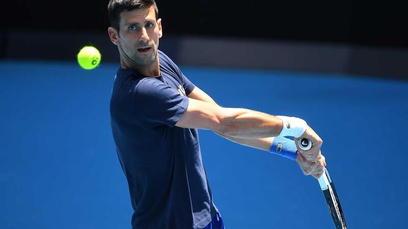 Djokovic admite erros na declaração de entrada na Austrália e após testar positivo para covid-19