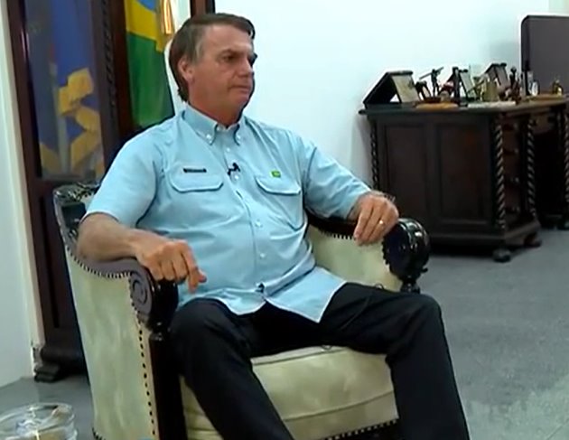 Posição do Brasil sobre conflito na Ucrânia é de cautela, afirma Bolsonaro