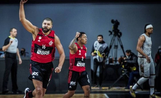 Flamengo derruba o San Pablo Burgos e chega ao sonhado bicampeonato mundial de basquete