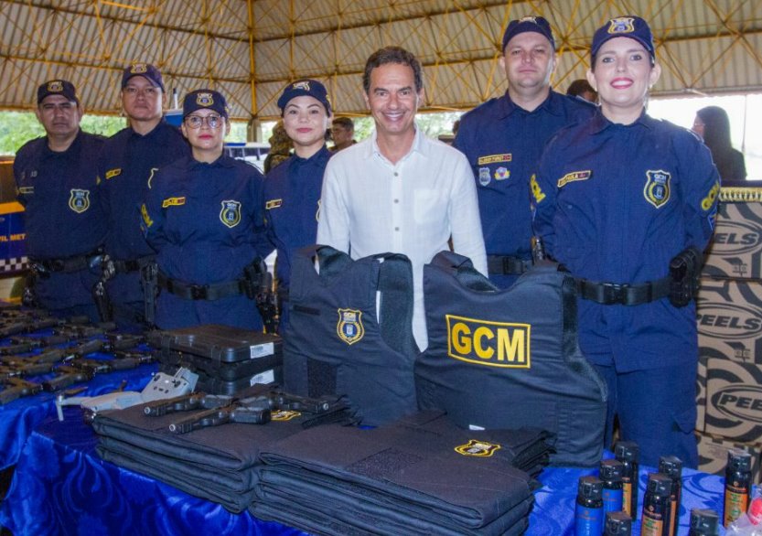 Prefeitura entrega viaturas, armas e coletes à Guarda Civil Metropolitana para fortalecer a segurança pública