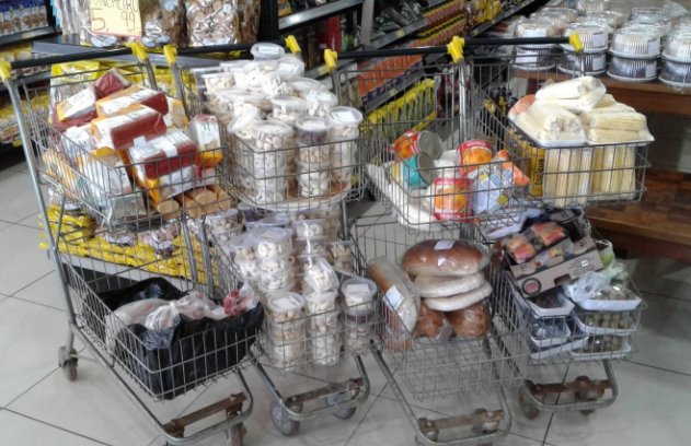 Após denúncia, Procon/MS descarta 136 itens vencidos em supermercado na Capital