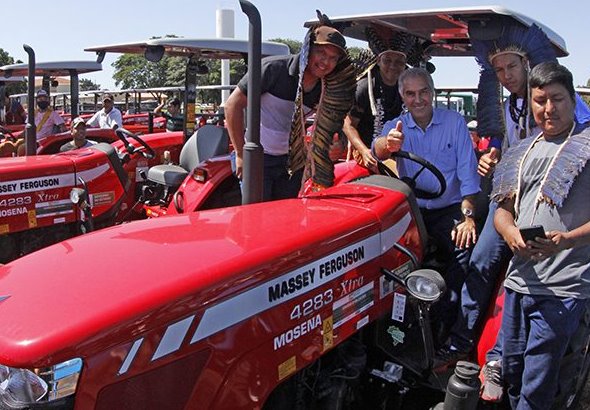Com Mapa e bancada federal, Governo do Estado entrega 3,8 mil máquinas agrícolas para 79 municípios