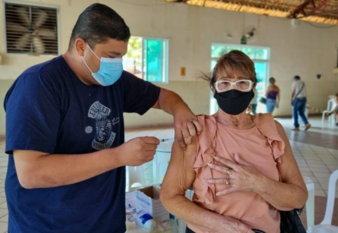 Covid-19: Veja quem pode se vacinar em Campo Grande neste sábado (23) e locais