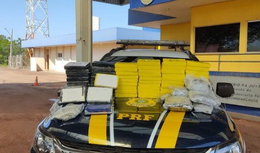 PRF apreende 70 kg de cocaína e 3,5 kg de skunk em Miranda