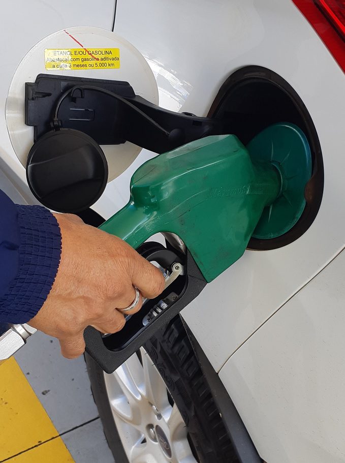 Redução no ICMS do etanol garante combustível até 26 centavos mais barato nas bombas