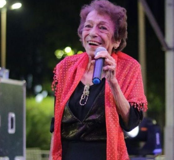 “Dama do Rasqueado”: Morre Delinha, ícone da música sul-mato-grossense