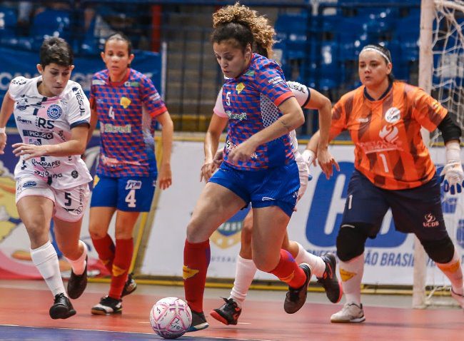 Taça Brasil de Futsal feminino: Operário/DEC perde o 2º jogo; Serc/UCDB sofre gol irregular, mas empata e vai às quartas
