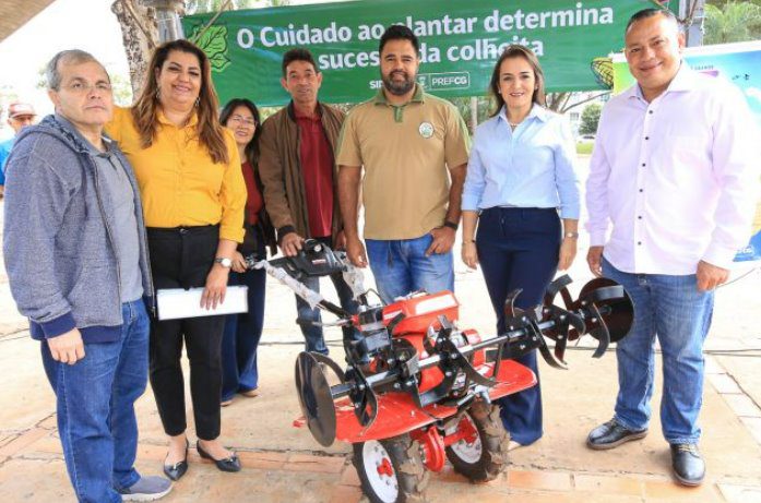 Prefeitura entrega equipamentos para fomentar produção de orgânicos e atividade em aldeia urbana
