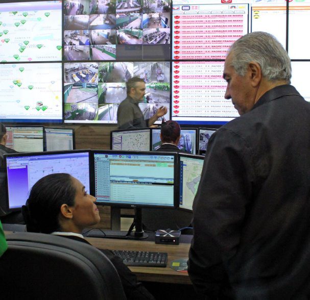 Central de videomonitoramento garante mais segurança nas escolas estaduais