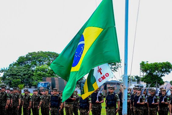 Comando Militar do Oeste: Solenidade em comemoração ao Dia da Bandeira – Fotos