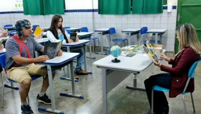 Escola de Ponta Porã apresenta peça teatral sobre importância da leitura