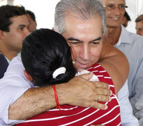 O que mais cumpriu promessas: Reinaldo Azambuja deixa Governo com 73% de aprovação popular
