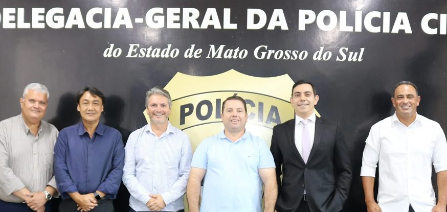 Delegado-Geral recebe visita do deputado federal Rodolfo Nogueira