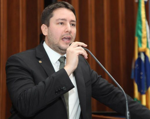 Deputado João Henrique quer proibir banheiros unissex em escolas de MS