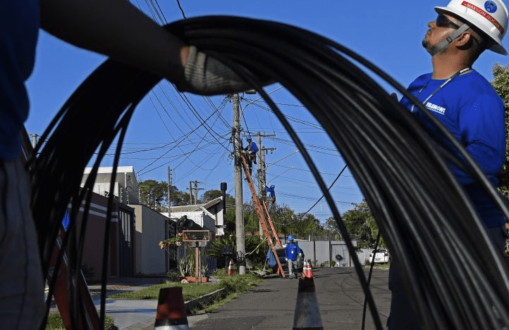 Prefeitura publica aviso de licitação para implantação de fibra óptica na região central