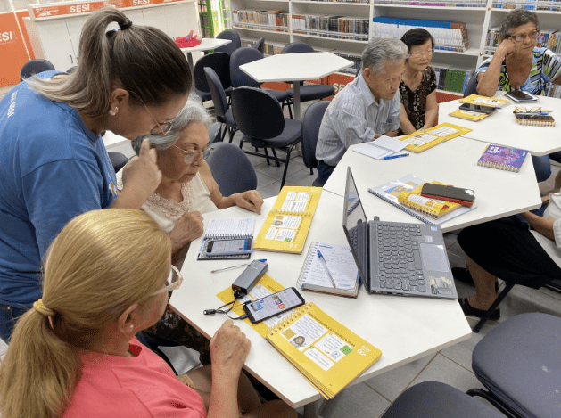 Aparecida do Taboado: Programa ’60 Mais’ leva inclusão digital para idosos e tem vagas disponíveis