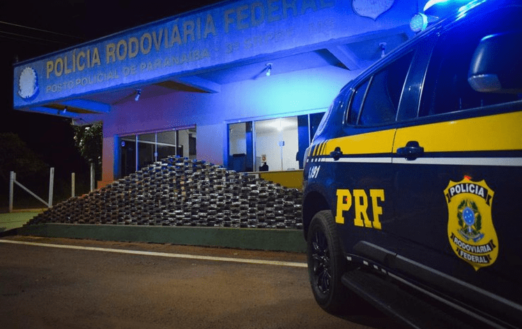 PRF apreende 393 Kg de cocaína em Paranaíba