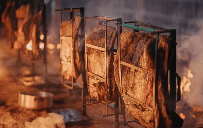 Mais de 35 chefs participam do Festival Internacional das Carnes em Campo Grande
