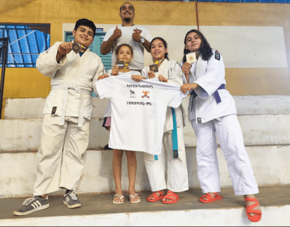 Judocas de programa esportivo escolar do Governo são destaque no Campeonato Estadual