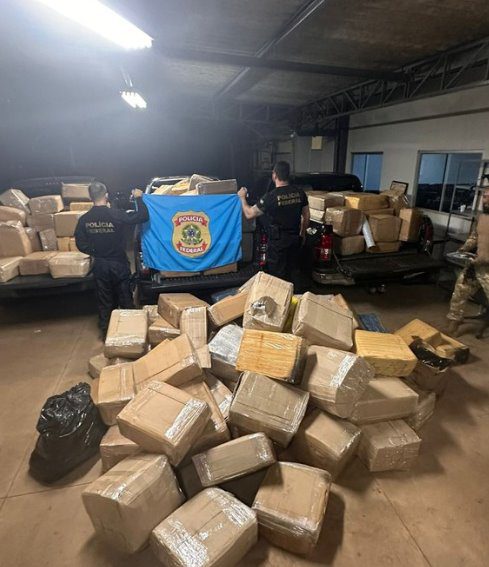 2,5 toneladas de maconha: PF prende três por tráfico de drogas em Ponta Porã