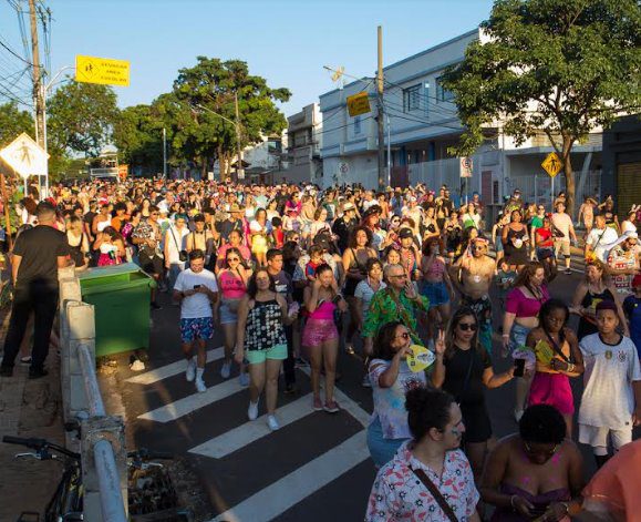 Carnaval de rua em Mato Grosso do Sul mostra a força do interior